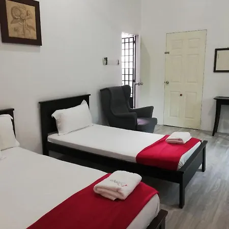Roomstay Hj Esmon Parit Raja Uthm Exterior photo