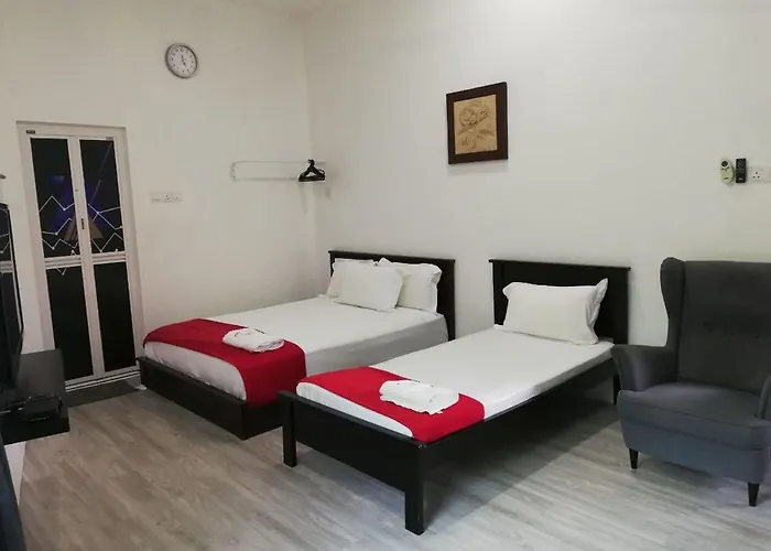 Roomstay Hj Esmon Parit Raja Uthm